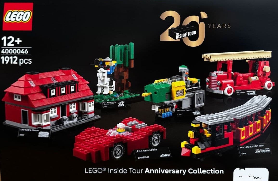 LEGO sættet LEGO Inside Tour Anniversary Collection