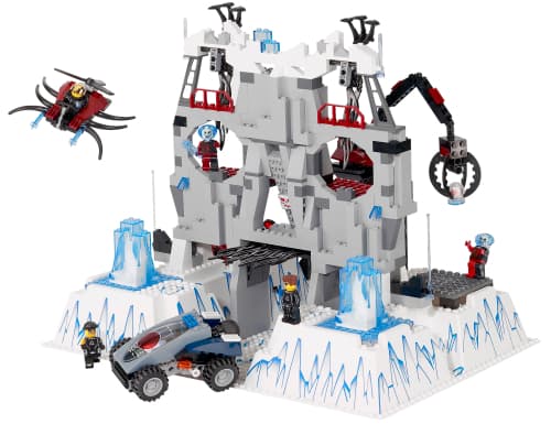 LEGO sættet Ogel's Mountain Fortress