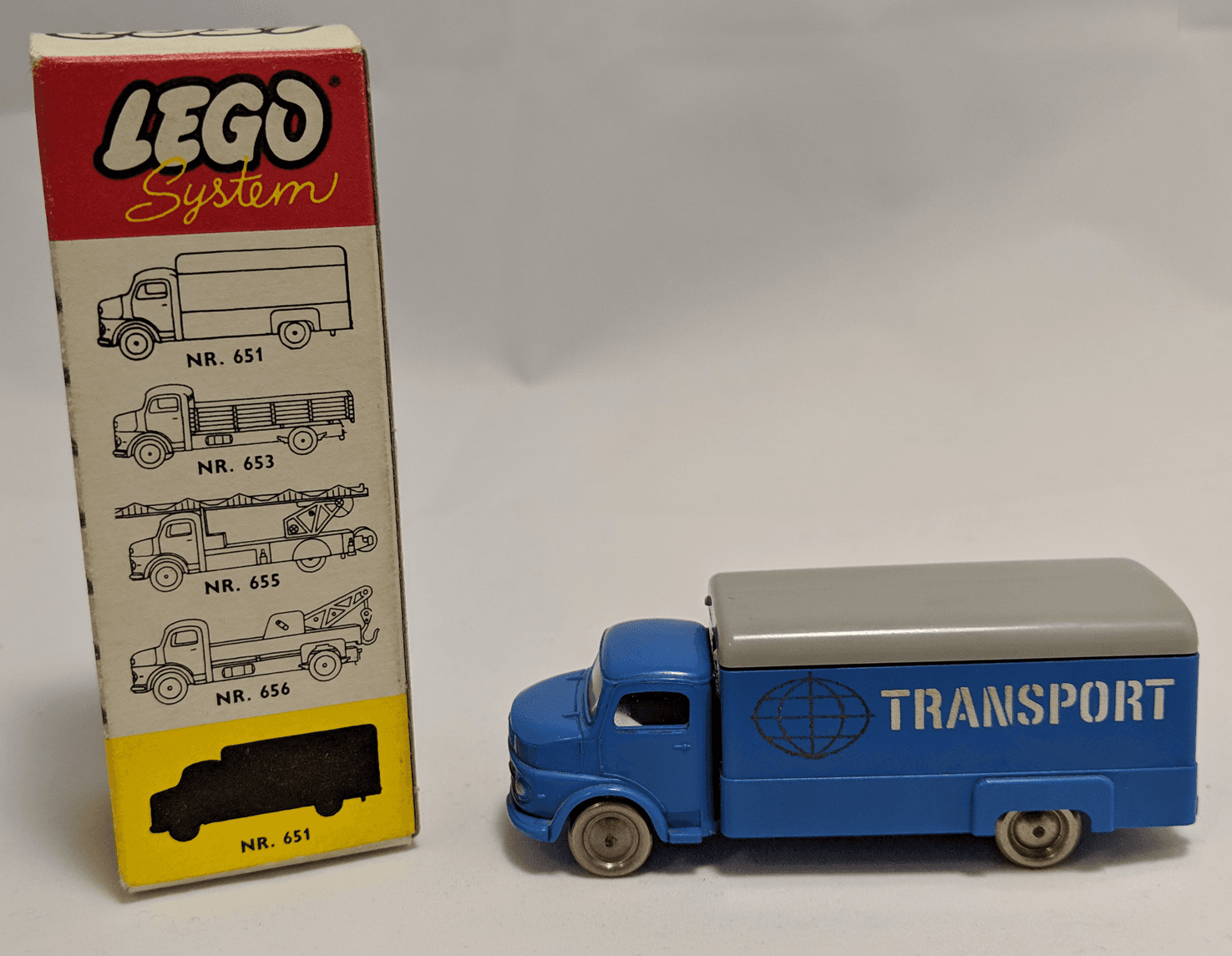 LEGO sættet 1:87 Mercedes Truck