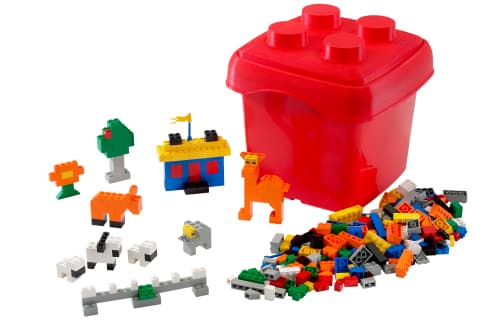 LEGO sættet Make-Believe Bucket
