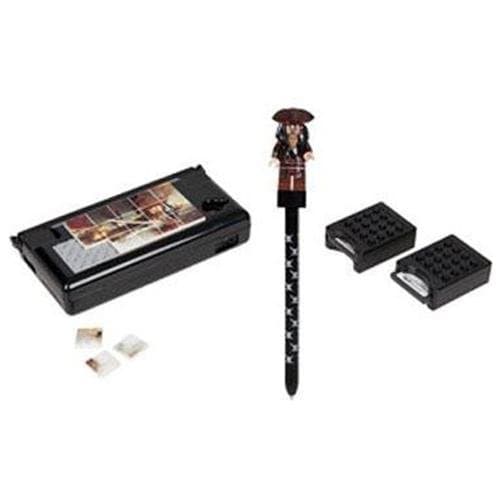 LEGO sættet Armor Case Kit for Nintendo DSi - Pirates of the Caribbean