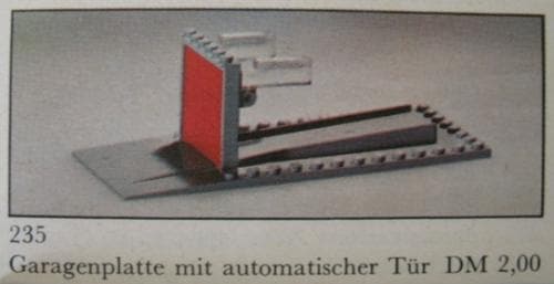 LEGO sættet Garage Plate and Door (Gray Base and Door Frame)