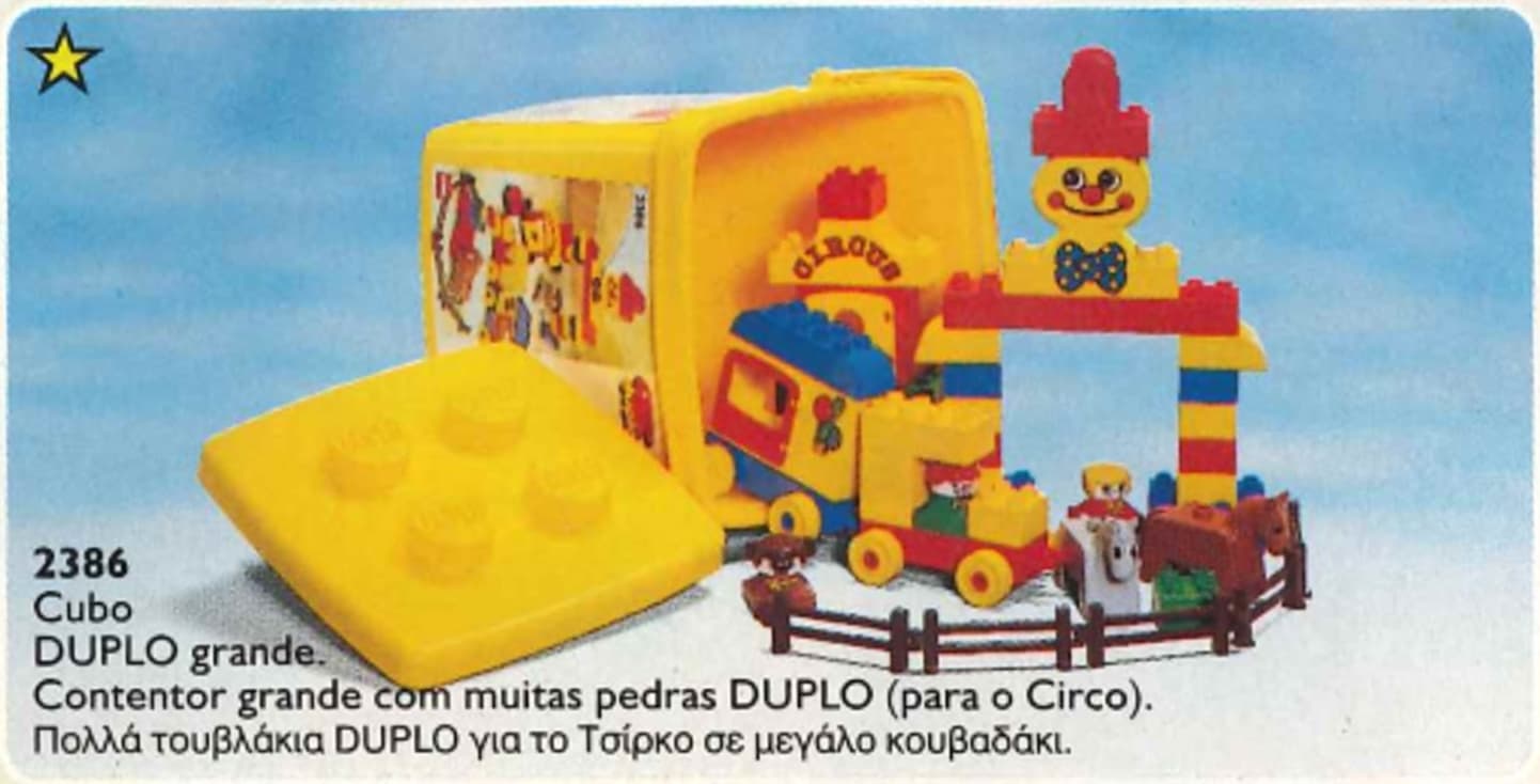 LEGO sættet Circus Bucket