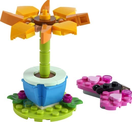 LEGO sættet Garden Flower and Butterfly