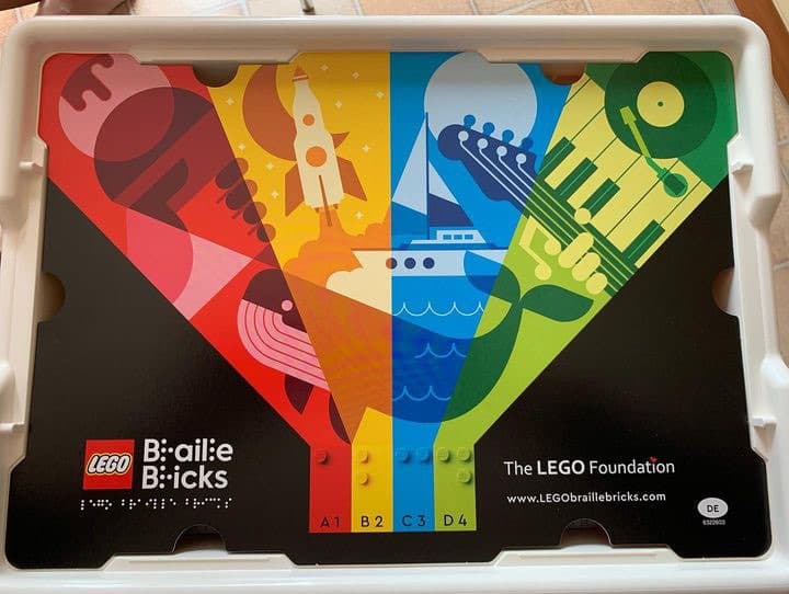 LEGO sættet Braille Bricks Toolkit (German)