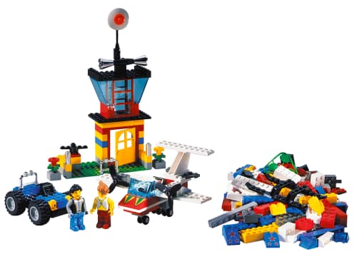 LEGO sættet Fantastic Flyers & Cool Cars Bucket