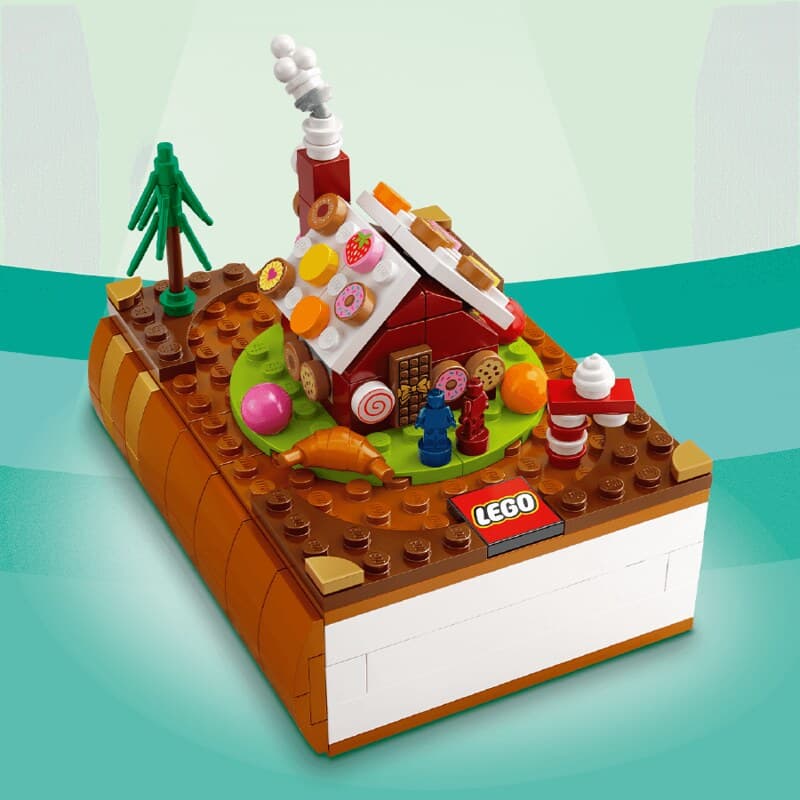 LEGO sættet Hansel and Gretel Book