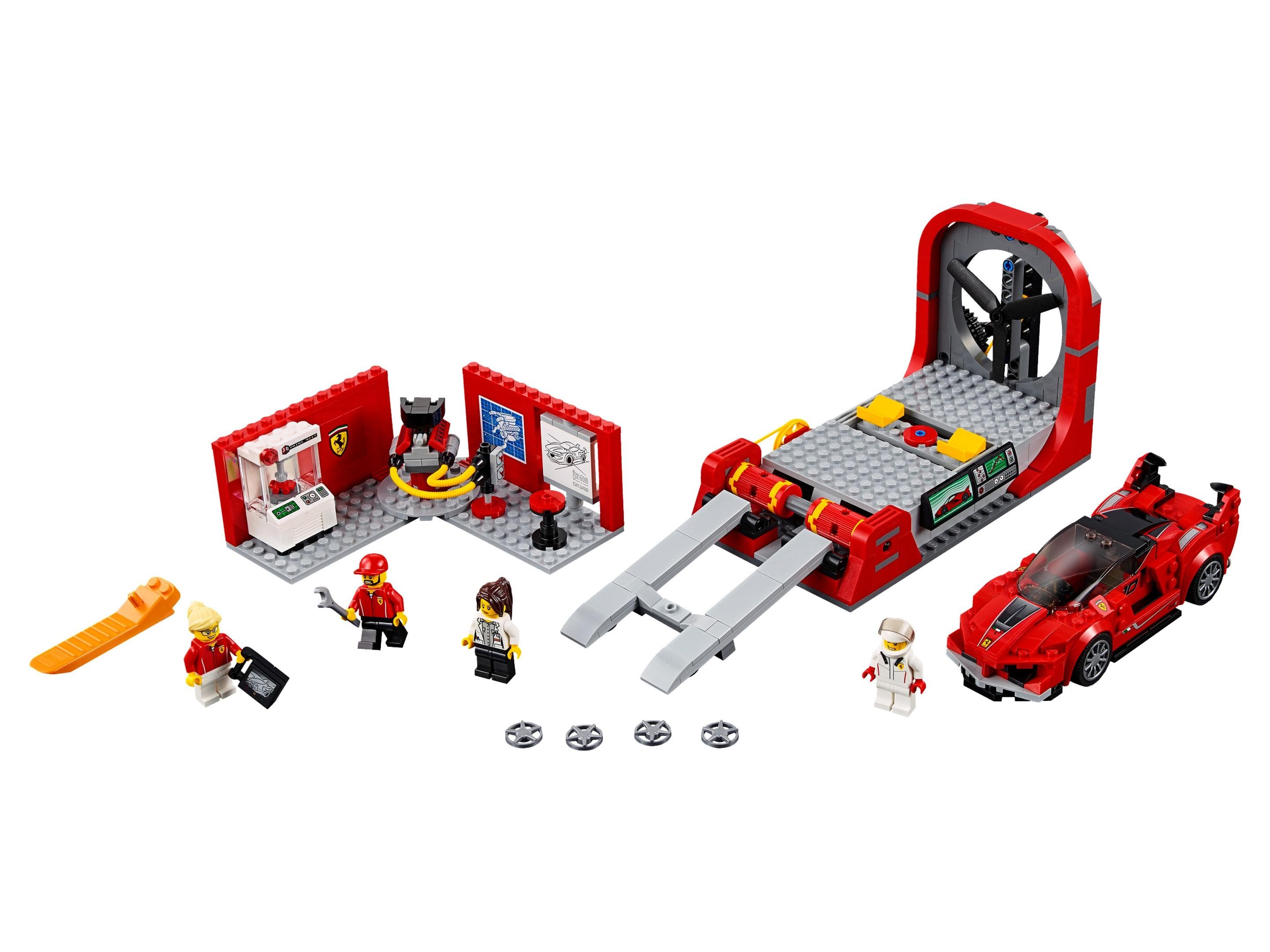 LEGO sættet Ferrari FXX K & Development Center