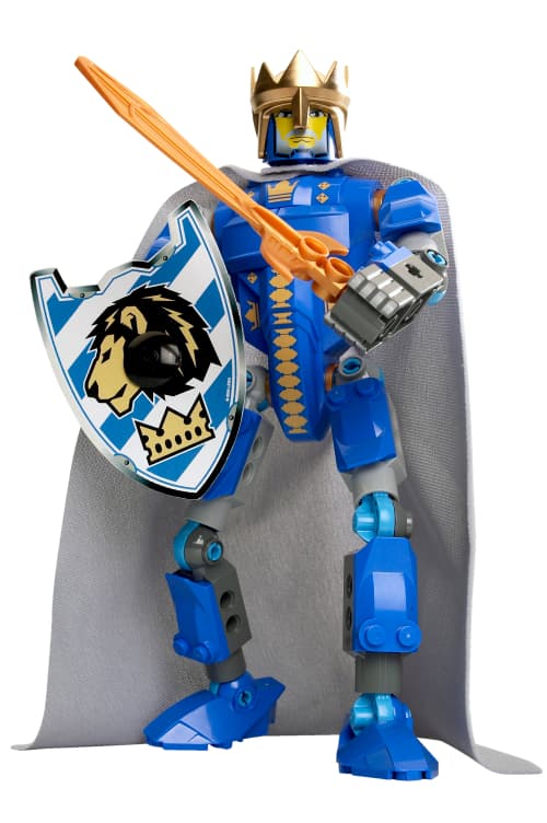 LEGO sættet King Mathias (Series 1) Limited Edition with Map and Cape, European