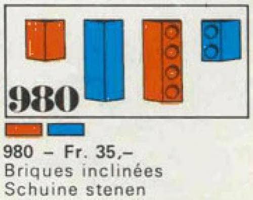 LEGO sættet 23 sloping bricks, including roof peak bricks, Red